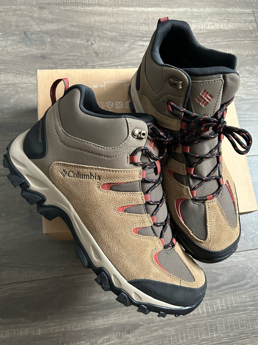 Columbia Men's Brown Suede Hiking Boots size 12